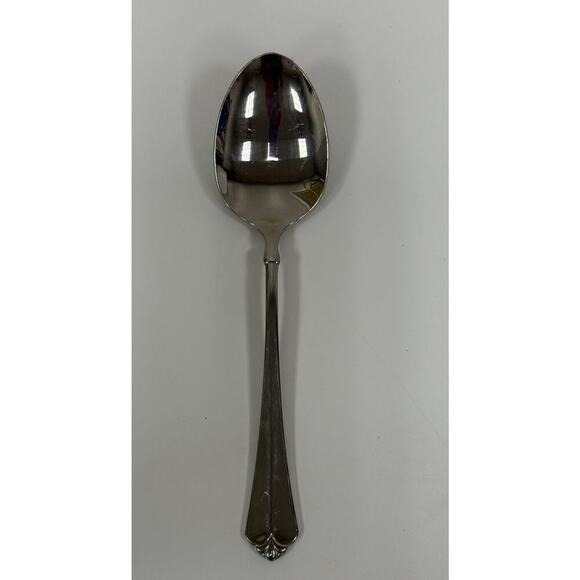 Oneida Juillaird Place Spoon. KT126 - Picture 1 of 4